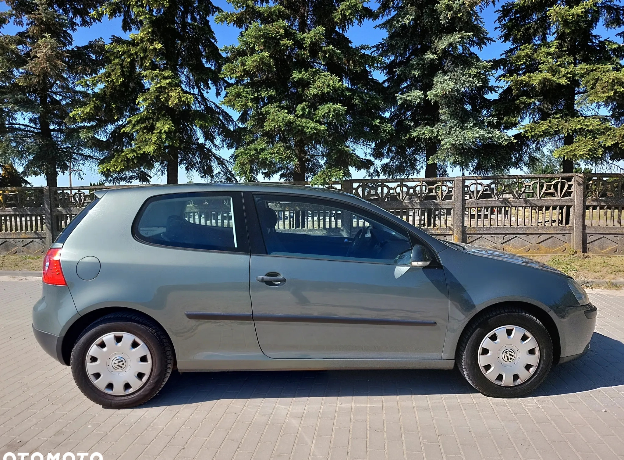 Volkswagen Golf cena 9900 przebieg: 199000, rok produkcji 2004 z Płońsk małe 326